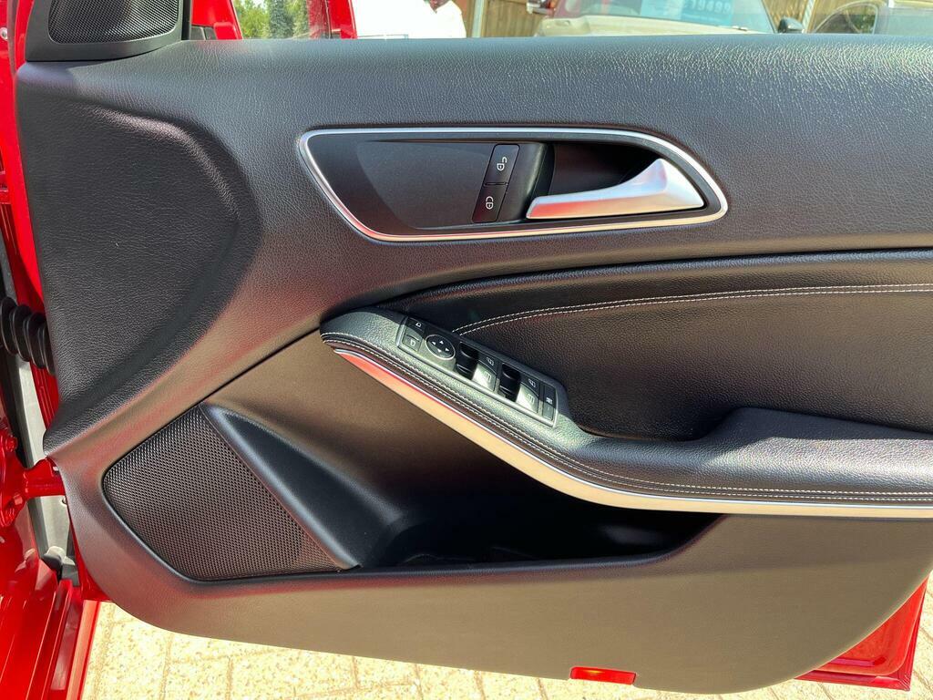 Mercedes-Benz A Class 1.6 A 200 Amg Line 154 Bhp Grey #11