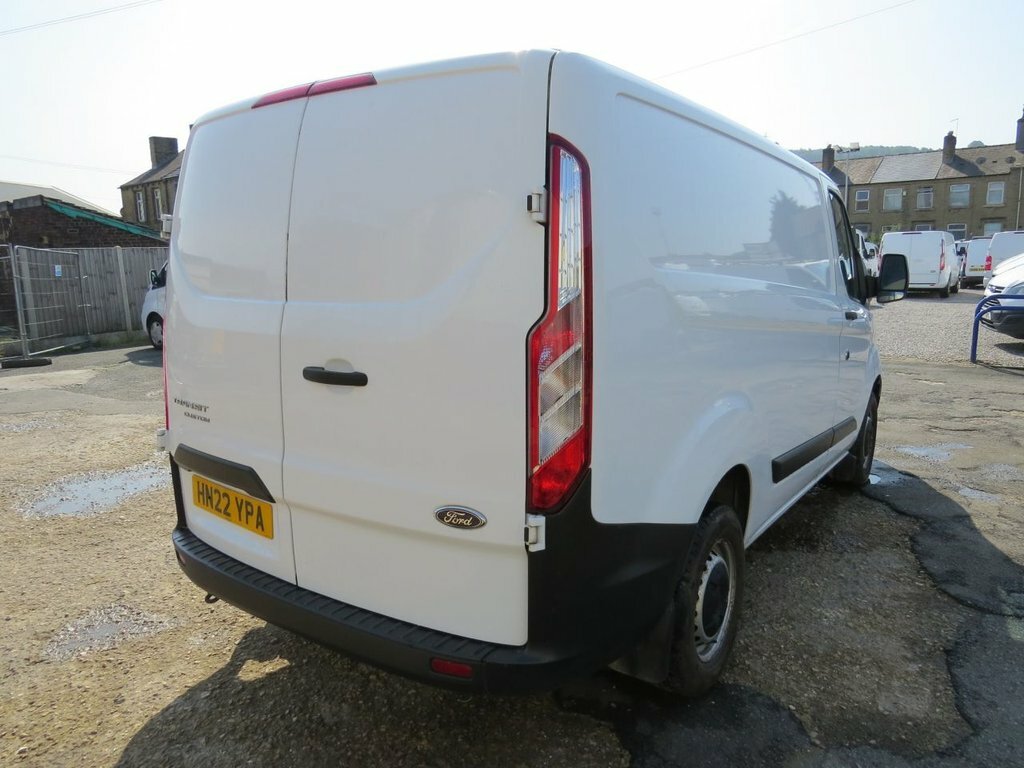 Ford Transit Custom 2L Leader HN22YPA White #6