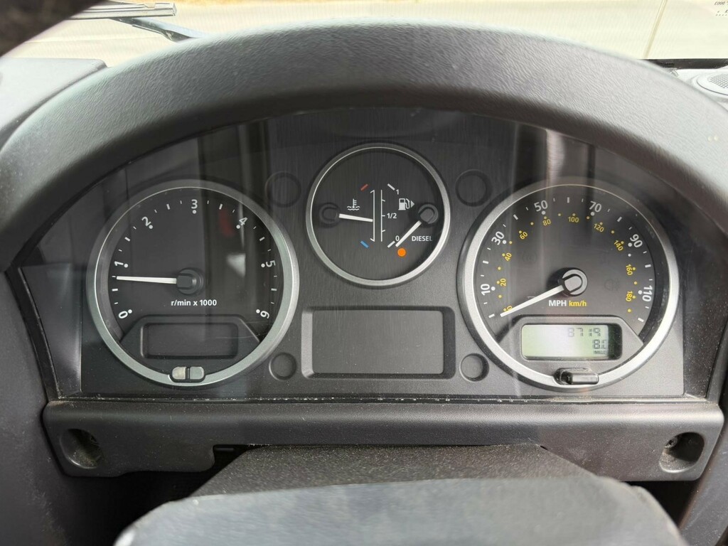 Land Rover Defender 90 2.4 90 County Hard Top 122 Bhp Grey #18