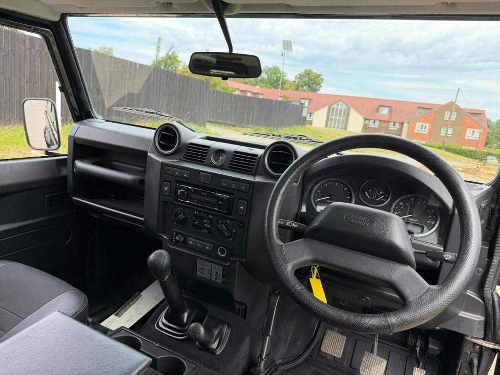 Land Rover Defender 90 2.4 90 County Hard Top 122 Bhp Grey #16