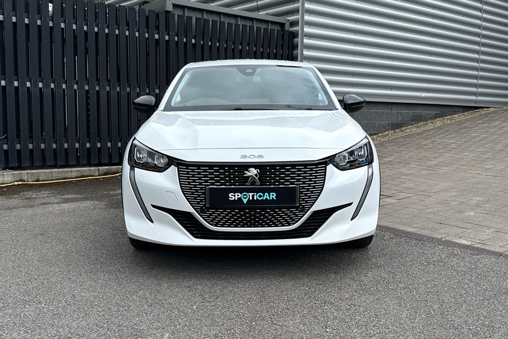 Peugeot e-208 50Kwh Allure Premium 7.4Kw Charger WT23EFS White #5