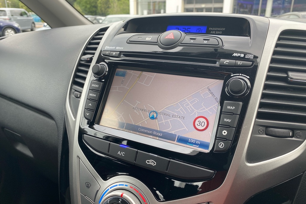 Hyundai Ix20 1.4 Blue Drive Se Euro 6 Ss  #41