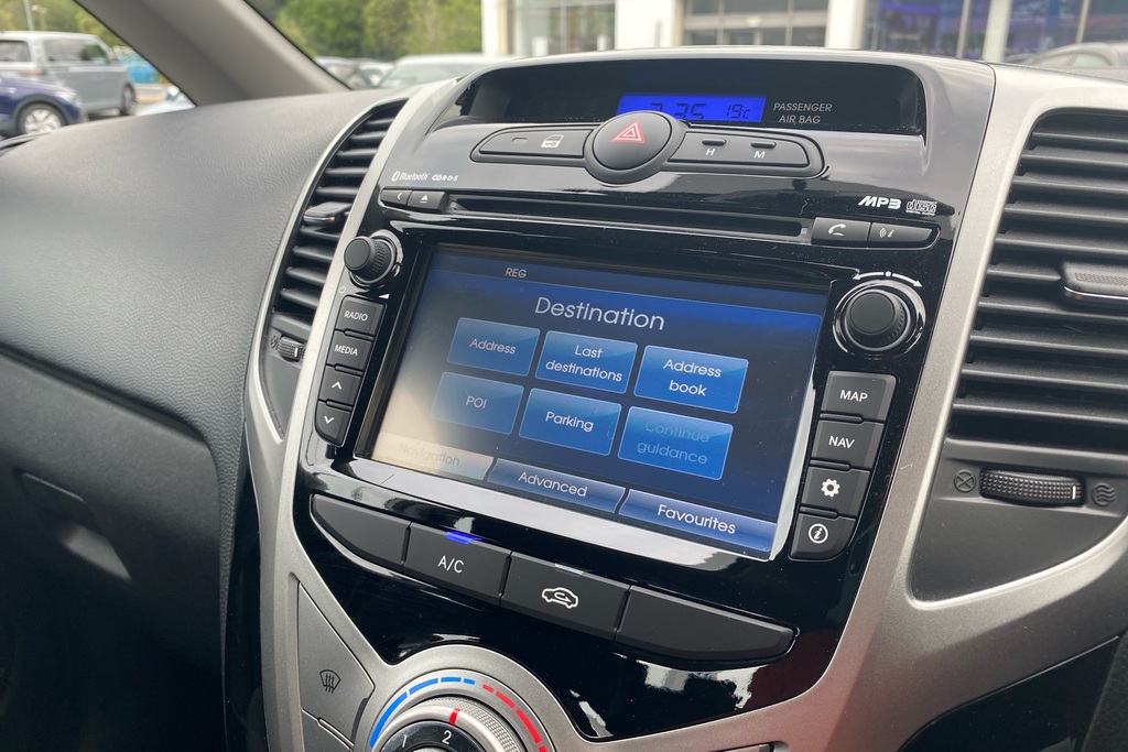 Hyundai Ix20 1.4 Blue Drive Se Euro 6 Ss  #42