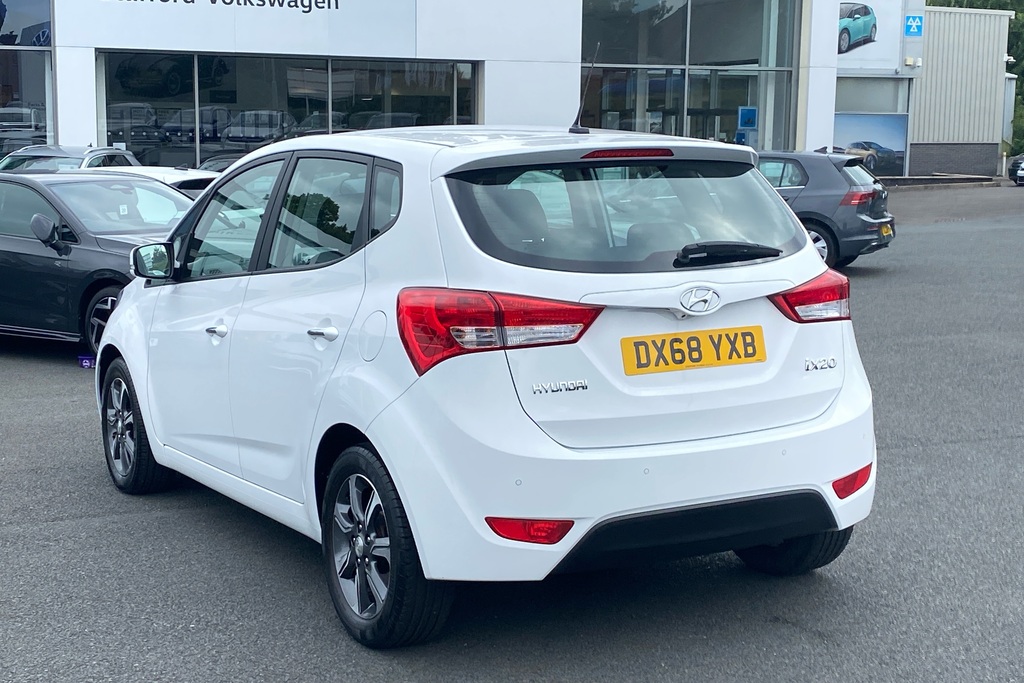 Hyundai Ix20 1.4 Blue Drive Se Euro 6 Ss  #16