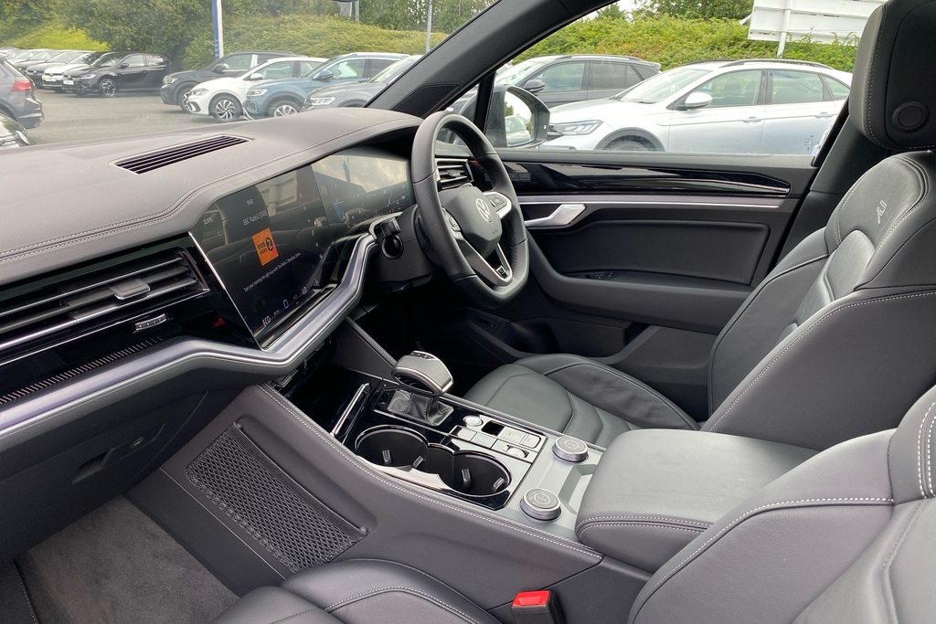 Volkswagen Touareg 3.0 V6 Tdi 4Motion 286 Black Edition Tip Grey #2