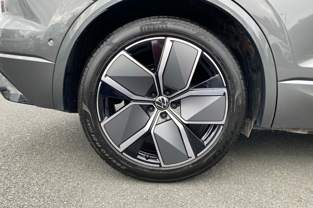 Volkswagen Touareg 3.0 V6 Tdi 4Motion 286 Black Edition Tip Grey #5