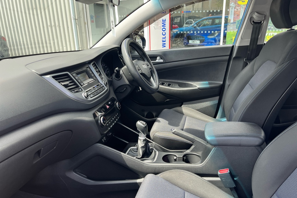 Hyundai Tucson 1.6 Gdi Blue Drive Se 2Wd Blue #6