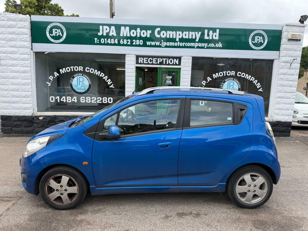 Chevrolet Spark 1.2i-lt-hatchback-5dr-petrol-manual-euro-5-81-ps Blue