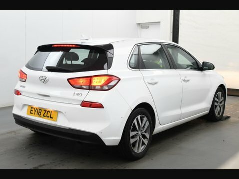 Hyundai I30 I30 Premium Tgdi Red #40
