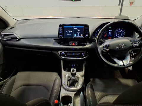 Hyundai I30 I30 Premium Tgdi Red #20