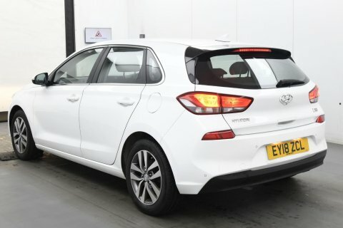 Hyundai I30 I30 Premium Tgdi Red #12