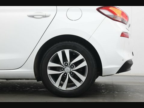 Hyundai I30 I30 Premium Tgdi Red #37