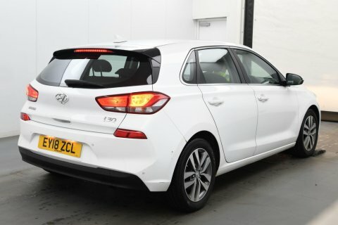 Hyundai I30 I30 Premium Tgdi Red #14