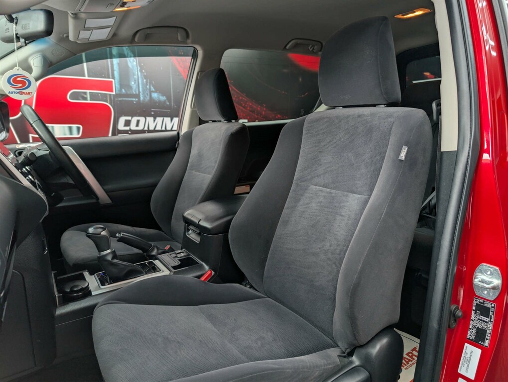 Toyota Land Cruiser 2.8 D-4d Active 202 Bhp Blue #19