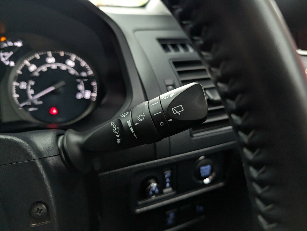 Toyota Land Cruiser 2.8 D-4d Active 202 Bhp Blue #28