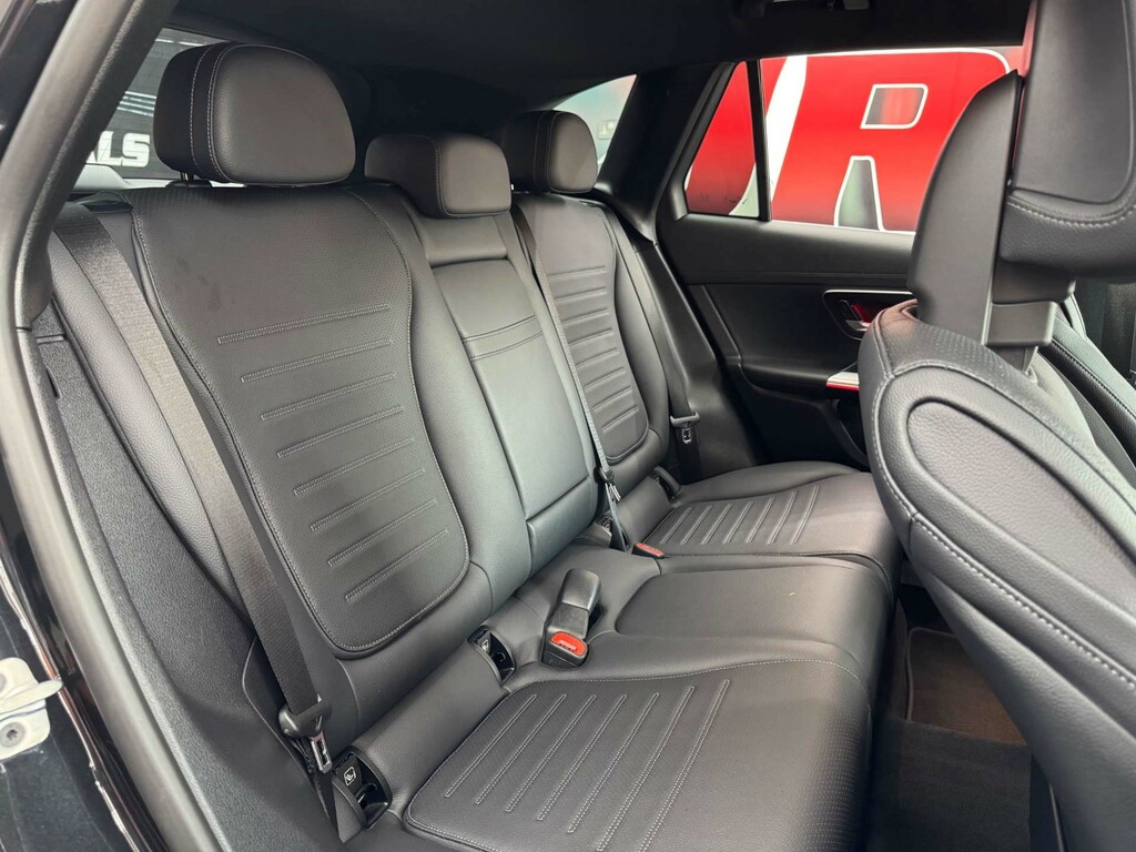 Mercedes-Benz GLC Class 300 4Matic Amg Line 9G-tronic Black #17