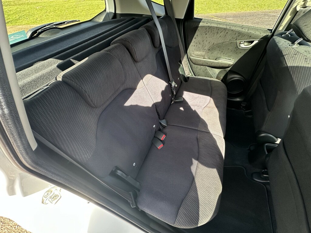Honda Jazz I-mmd Hev E-cvt 1.5 Black #19