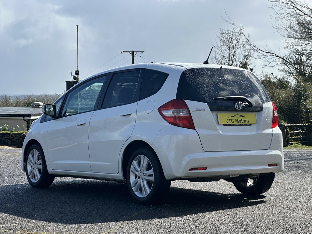 Honda Jazz I-mmd Hev E-cvt 1.5 Black #11