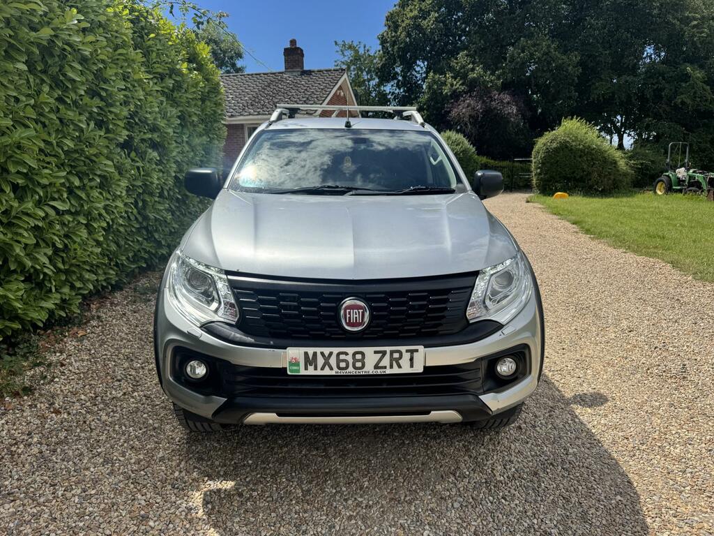 Fiat Fullback Pickup 2.4D Cross Double Cab Pickup 4Wd Euro 6 Black #7