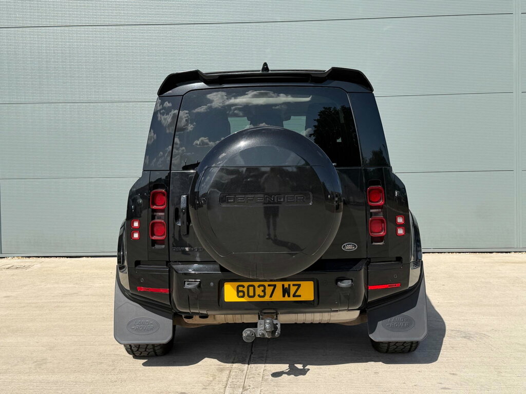 Land Rover Defender 90 2.0 P300 90 Black #7