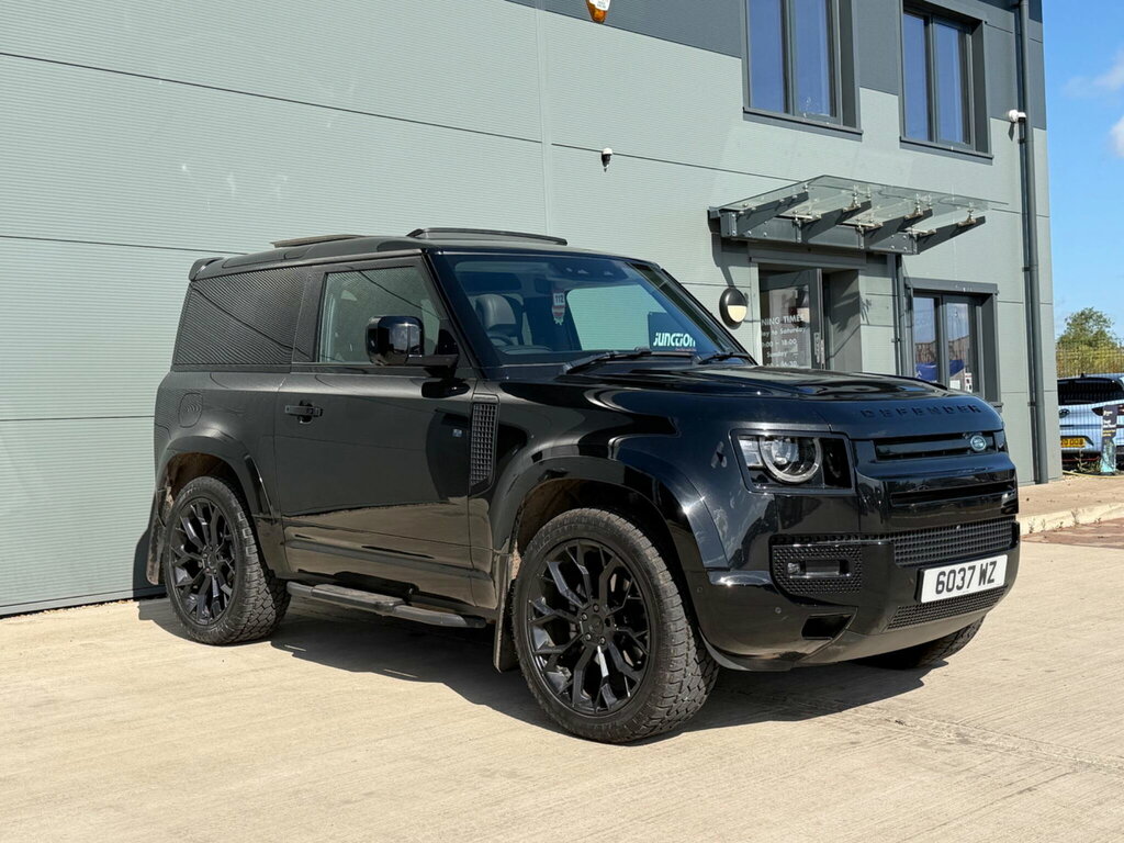 Land Rover Defender 90 2.0 P300 90 Black #9