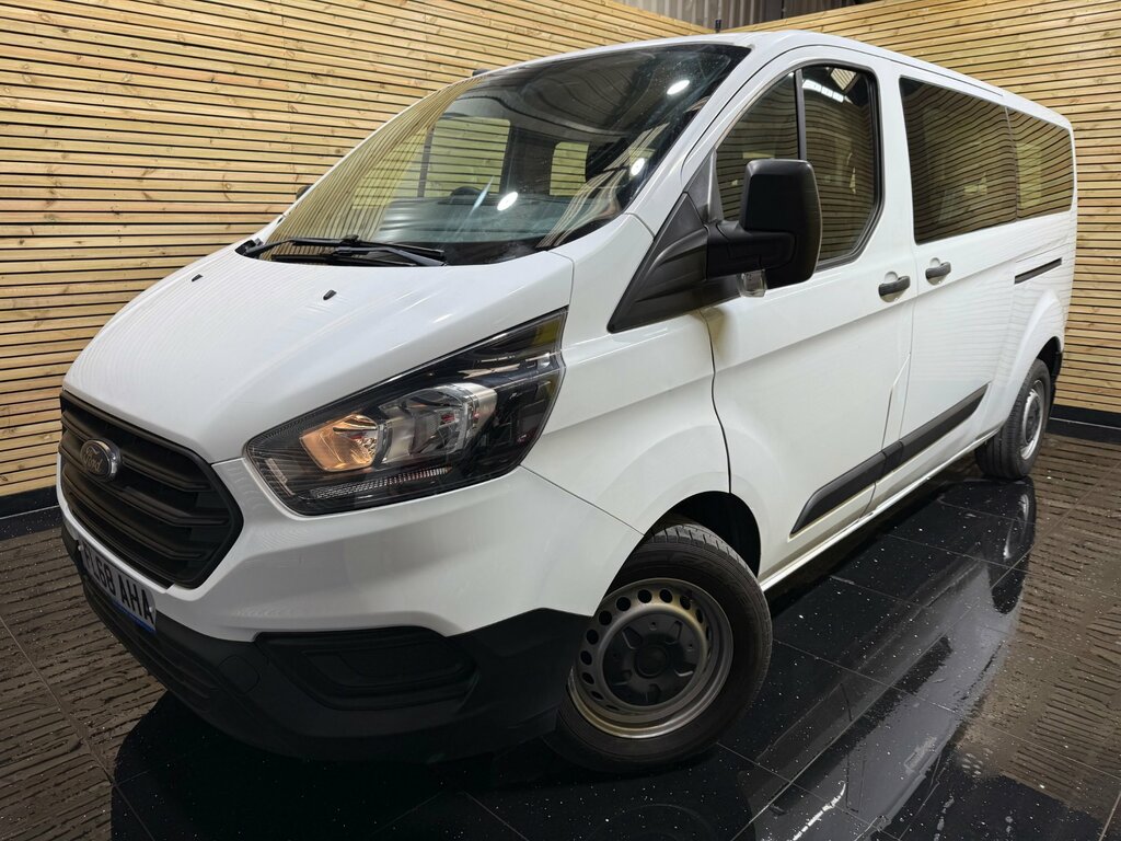 Ford Transit Custom 2.0 320 Ecoblue Kombi Double Cab White