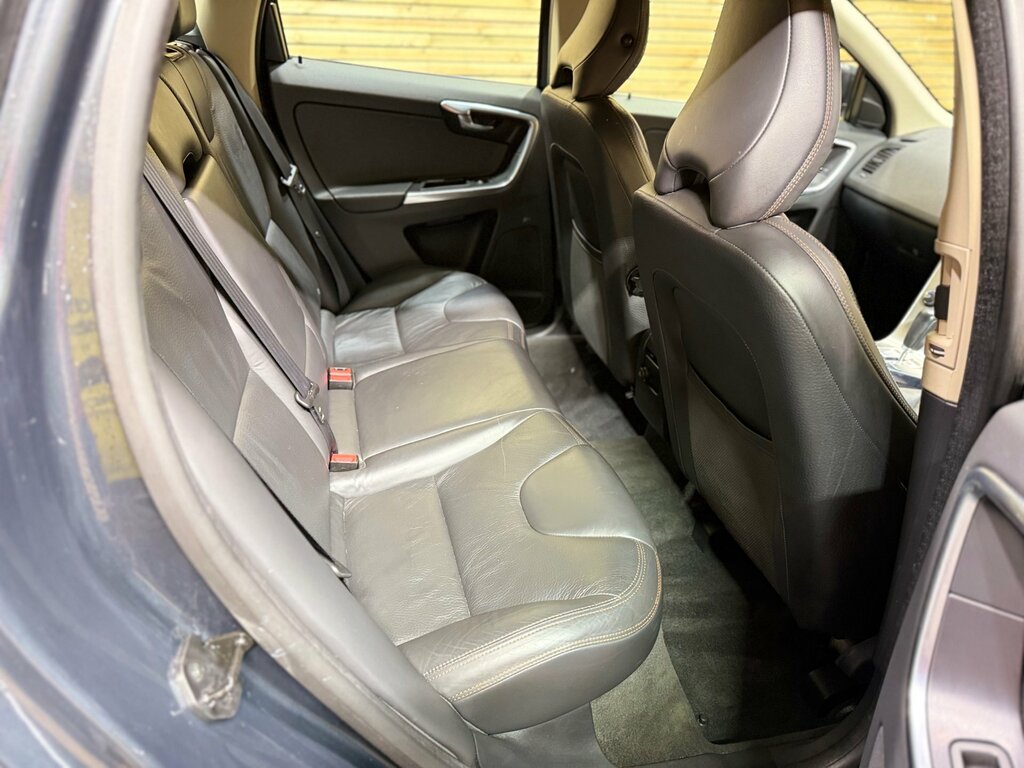 Volvo XC60 2.0 D4 Se Lux Nav Geartronic Euro 5 Grey #8