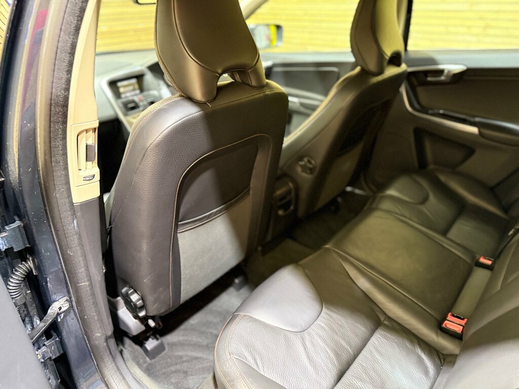 Volvo XC60 2.0 D4 Se Lux Nav Geartronic Euro 5 Grey #25