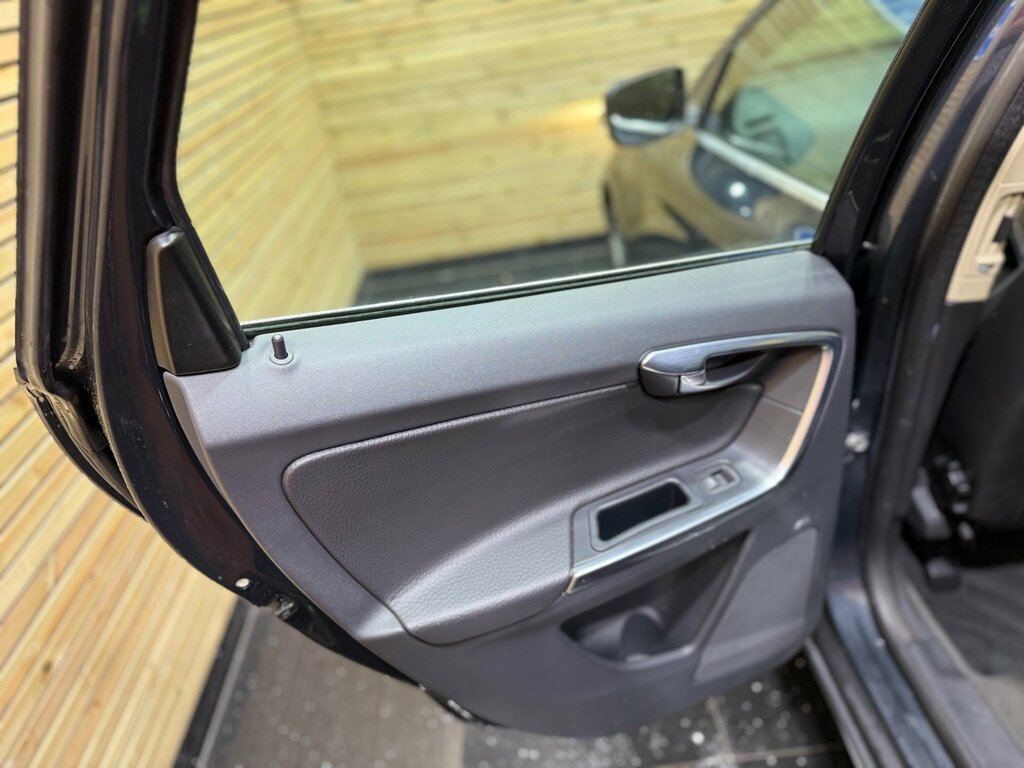 Volvo XC60 2.0 D4 Se Lux Nav Geartronic Euro 5 Grey #27