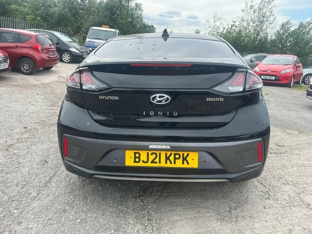 Hyundai Ioniq 38.3Kwh Premium Se Black #4