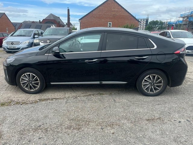 Hyundai Ioniq 38.3Kwh Premium Se Black #5