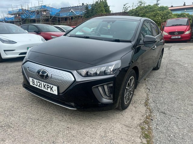 Hyundai Ioniq 38.3Kwh Premium Se Black #2