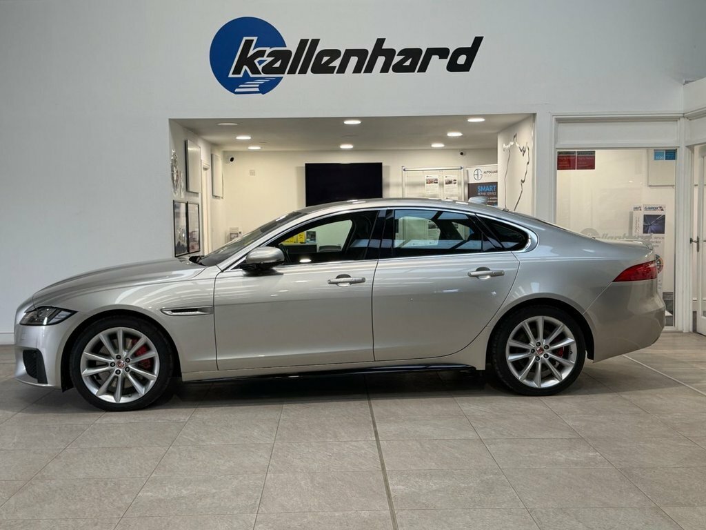 Jaguar XF 3L S Gold #2