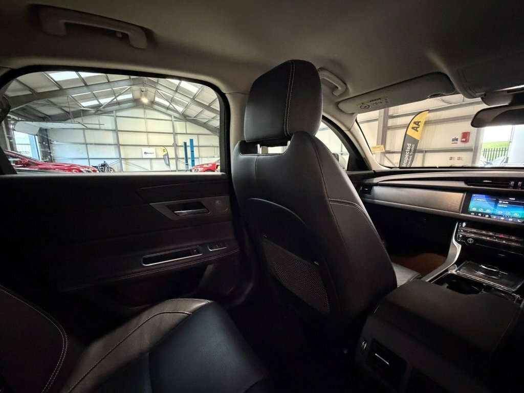 Jaguar XF 3.0L D V6 S Red Black Leather Panoramic Roof White #24