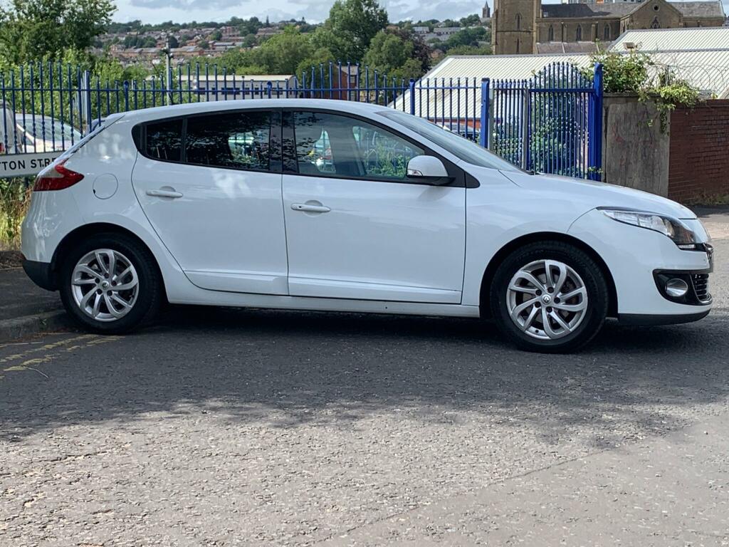 Renault Megane Dynamique Tomtom White #3