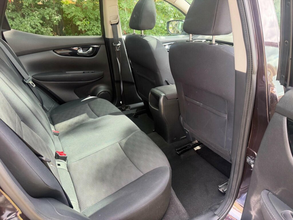 Nissan Qashqai 1.2 Dig-t N-tec Beige #13
