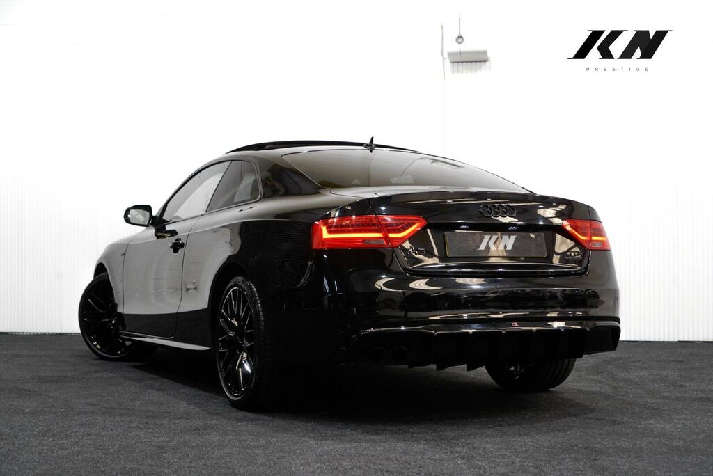 Audi A5 Black Edition Plus Black #2