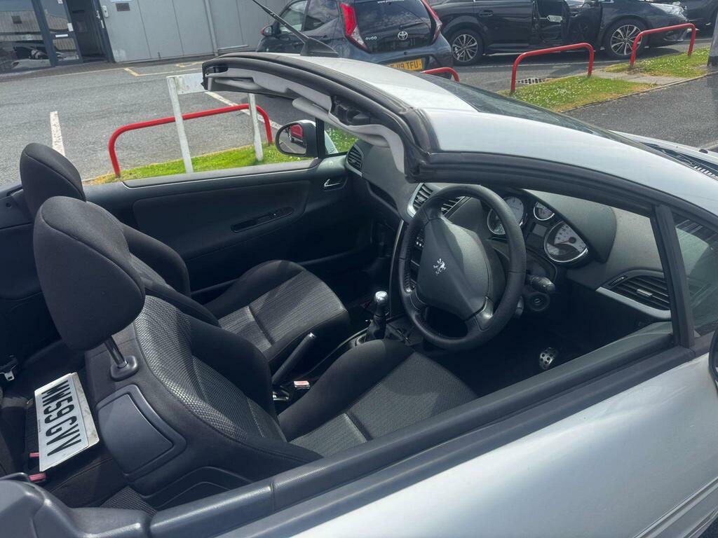 Peugeot 207 CC 1.6 Vti Gt Euro 5 White #4