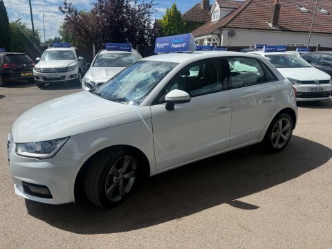 Audi A1 1.6 Tdi Sport YW16SZU #3