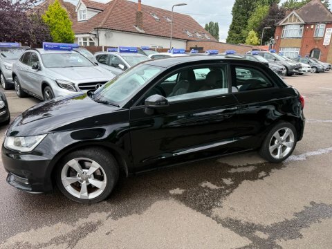 Audi A1 1.6 Tdi Sport  #2