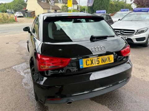 Audi A1 1.6 Tdi Sport  #3