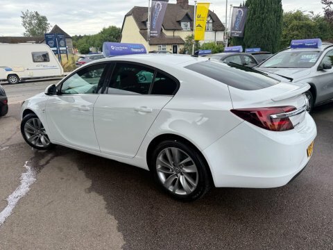 Vauxhall Insignia 1.8, Limited Edition, 5Dr, 138 Bhp. White #11
