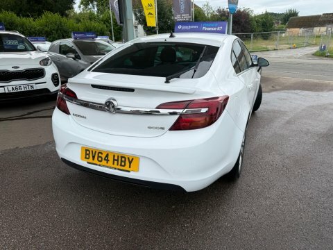 Vauxhall Insignia 1.8, Limited Edition, 5Dr, 138 Bhp. White #14