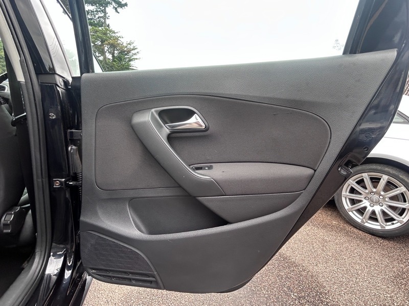 Volkswagen Polo Polo Se 85 Grey #14