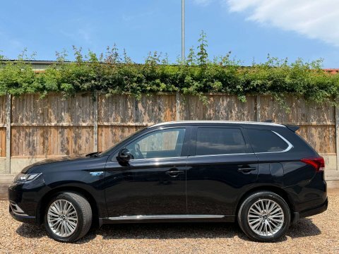 Mitsubishi Outlander 2.4 Outlander 4H Black #6