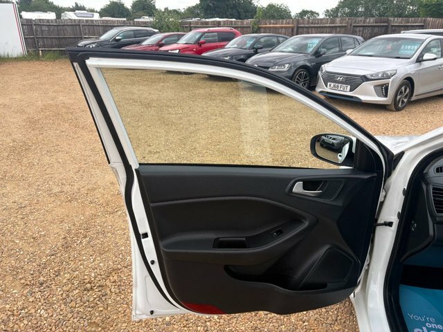Hyundai I20 1.2 Premium Nav Euro 6 Ss Blue #42