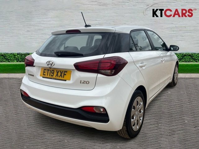 Hyundai I20 S Connect Hatchback White #5