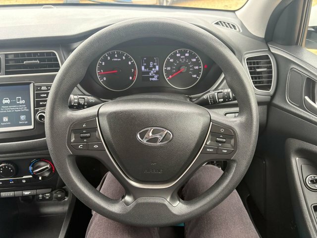 Hyundai I20 1.2 Premium Nav Euro 6 Ss Blue #18