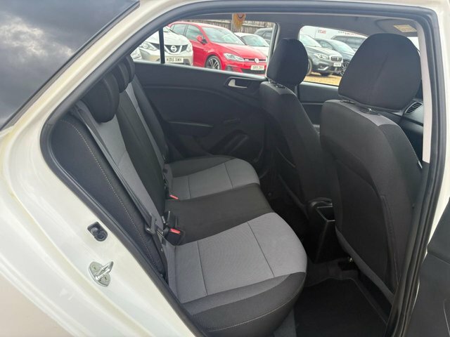 Hyundai I20 1.2 Premium Nav Euro 6 Ss Blue #34