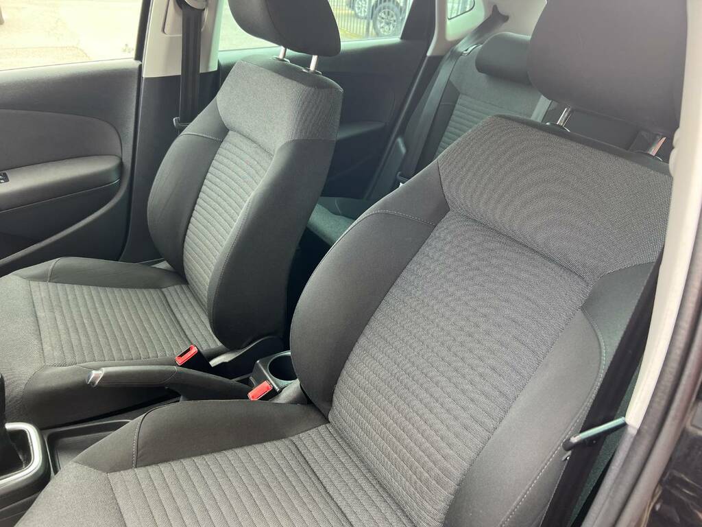 Volkswagen Polo 1.2 60 Match Silver #9